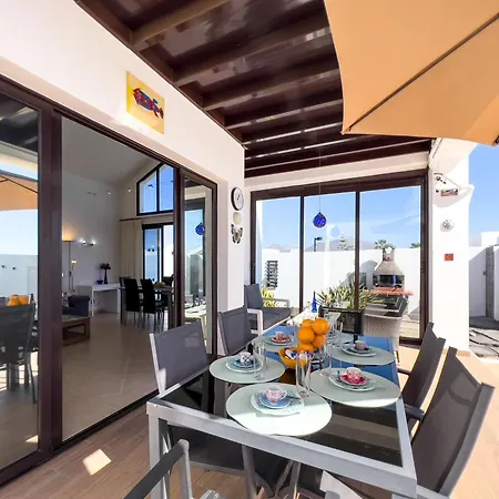 Casa Maddy - A Charming Location With Every Comfort Вилла