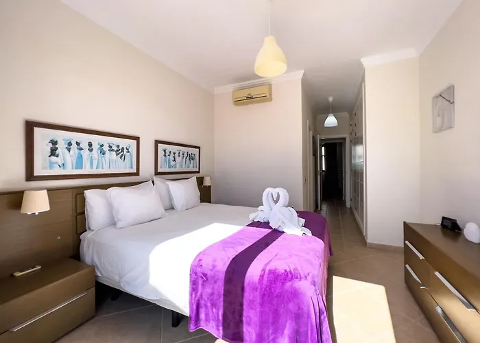 Casa Maddy - A Charming Location With Every Comfort ヴィラ