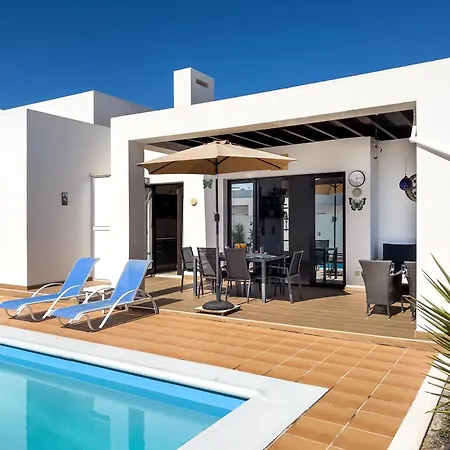Villa Casa Maddy - A Charming Location With Every Comfort Playa Blanca (Lanzarote)